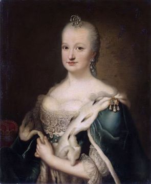 492px-Mariana_Victoria,_Infanta_of_Spain_(1718-1781)_while_Princess_of_Brazil,_future_Queen_consort_of_Portugal